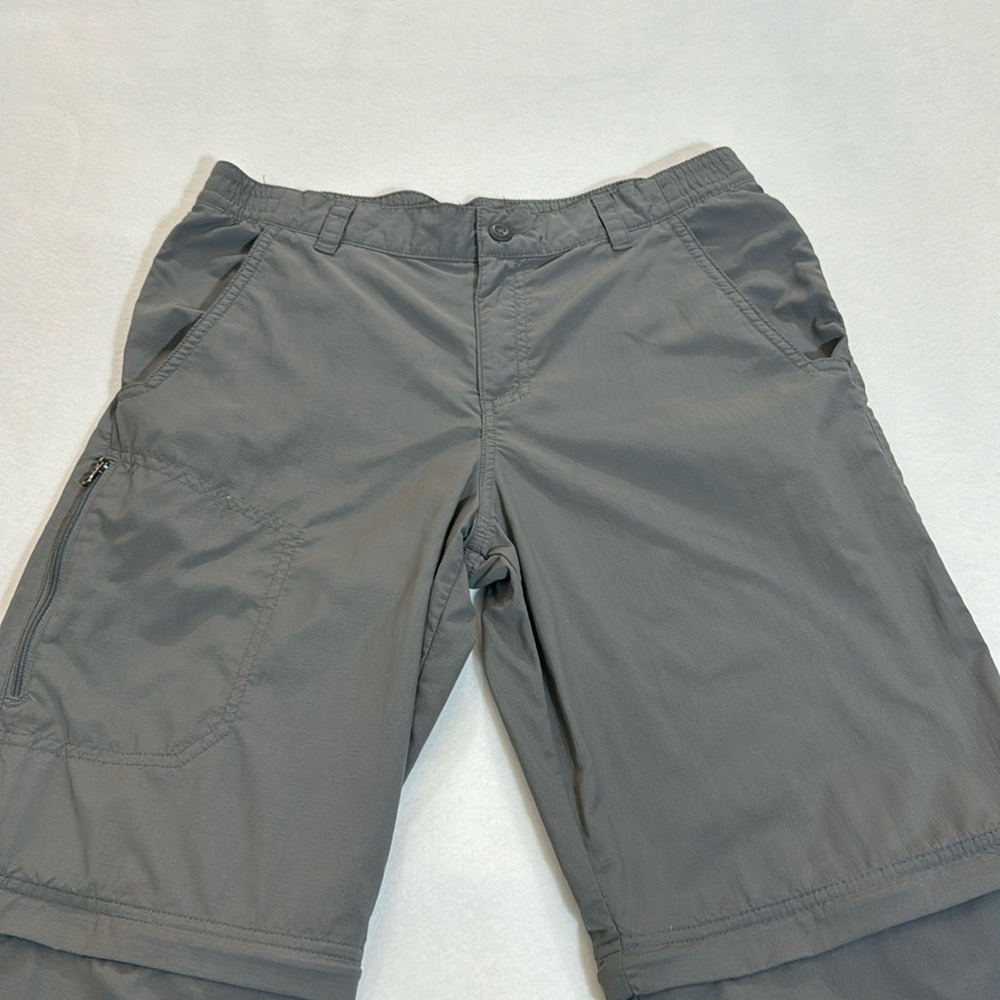 Columbia 2 in 1 Convertible Outdoor pants/shorts,  Boys size Large (14/16)